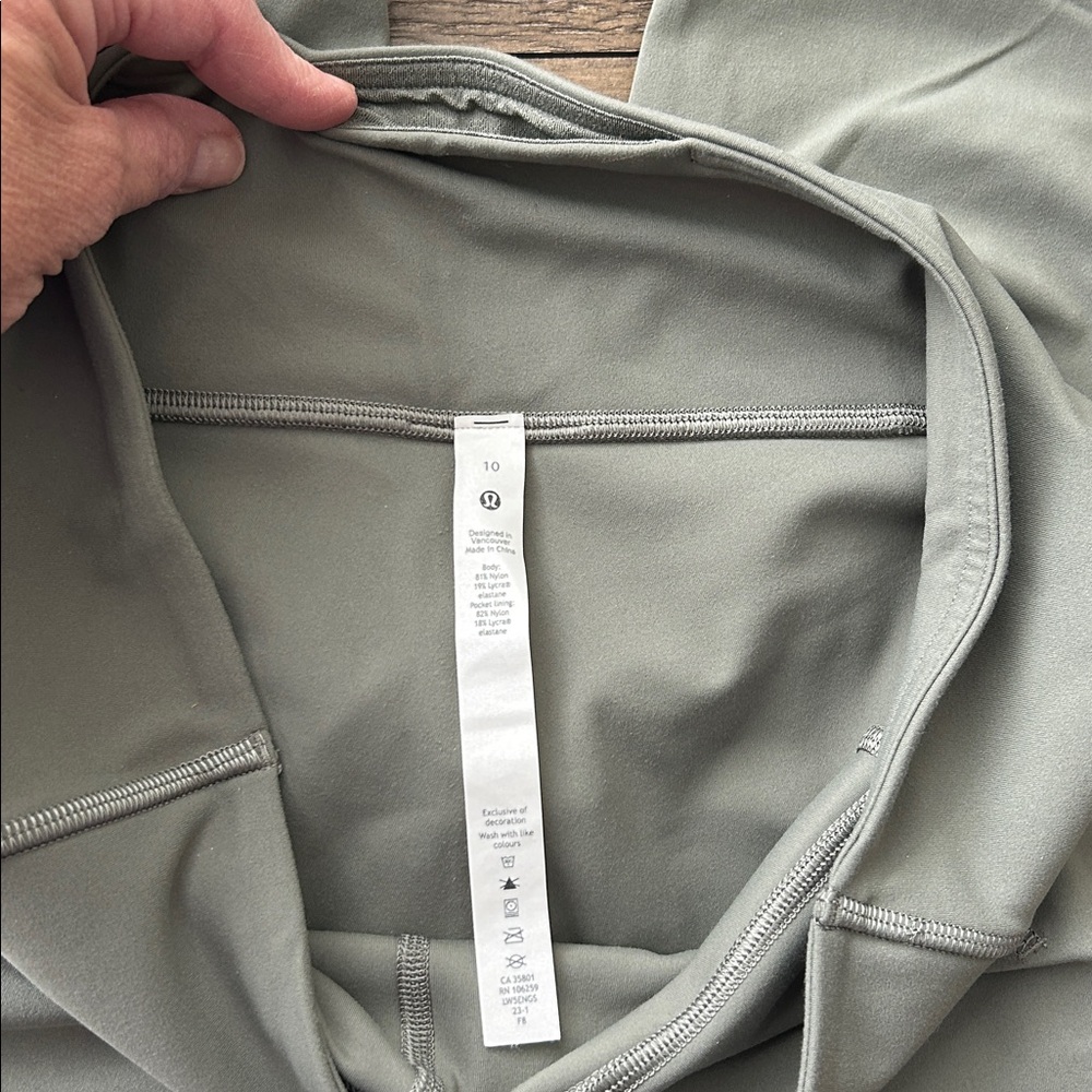 Lululemon Groove High Rise Split Hem Flared Pant Size 10 - Picture 5 of 11
